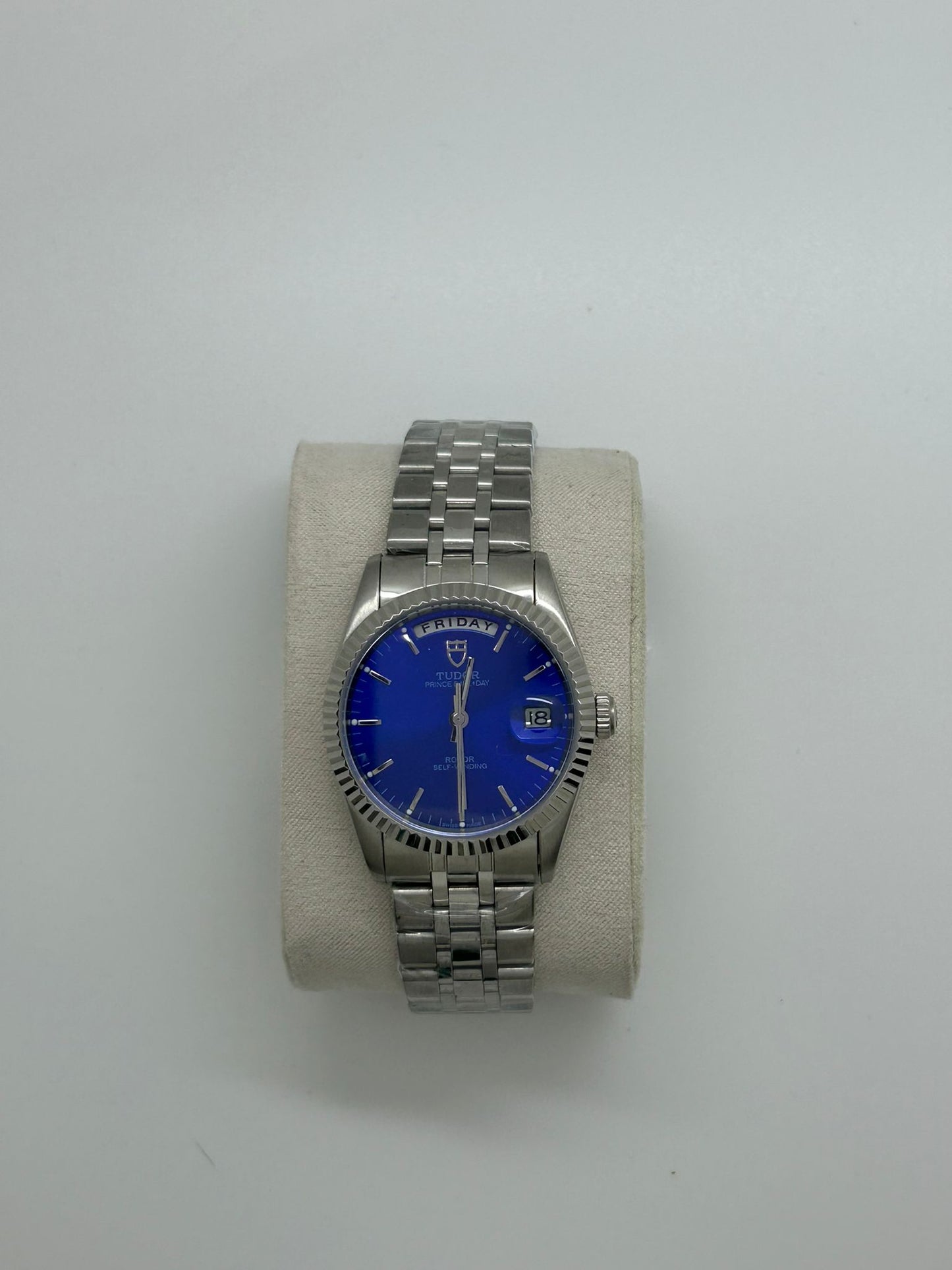 TUDOR DAY-DATE