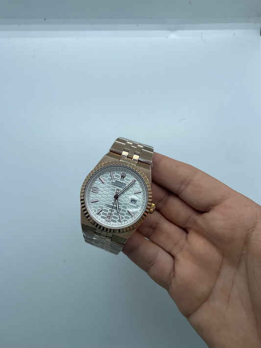 Land dweller oro rosa